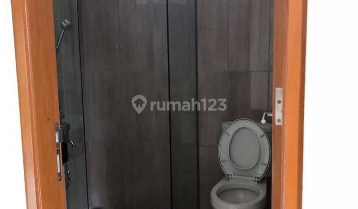Rumah 3 Lantai Baru Unfurnished SHM di Cisarua, Lembang, Bandung Barat 12