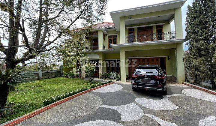 Rumah 2 Lantai Bagus Furnished SHM di Jl. Raya Baru Kadungora, Garut 2