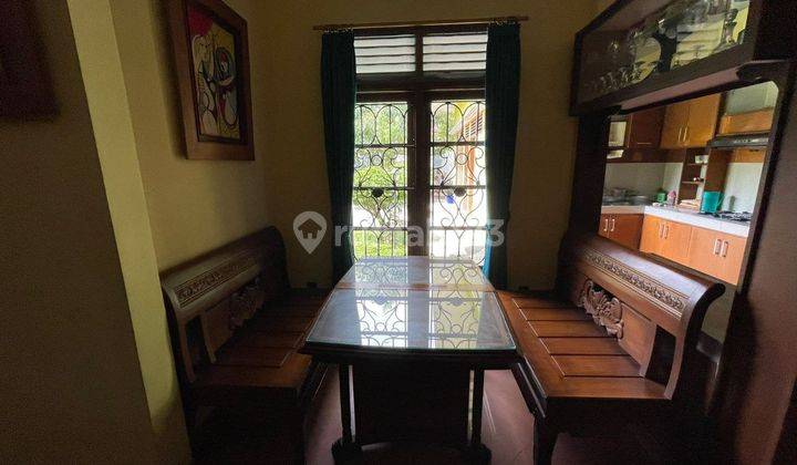 Rumah 2 Lantai Bagus Furnished SHM di Jl. Raya Baru Kadungora, Garut 6