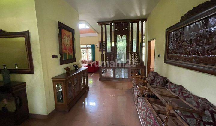 Rumah 2 Lantai Bagus Furnished SHM di Jl. Raya Baru Kadungora, Garut 8