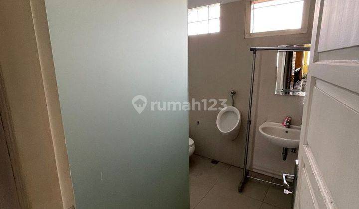Rumah 2 Lantai Bagus Furnished SHM di Jl. Raya Baru Kadungora, Garut 19