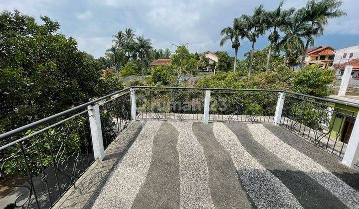 Rumah 2 Lantai Bagus Furnished SHM di Jl. Raya Baru Kadungora, Garut 20