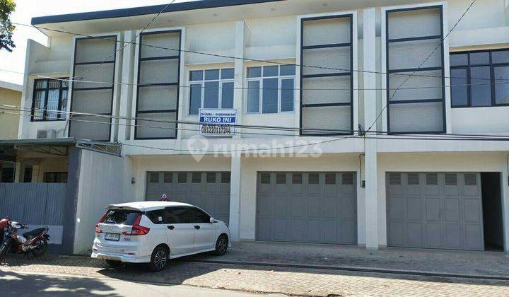 Ruko di Jalan Golf Raya , Cisaranten Ujungberung Bandung 117 M SHM 2