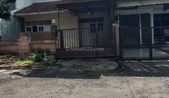 Rumah Dijual Dalam Komplek Di Cinere, Jakarta Selatan 1