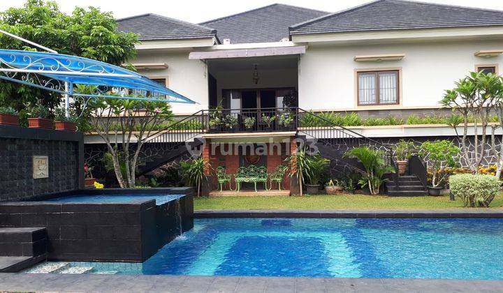 Rumah Mewah Dijual Lokasi Bagus Dekat Pintu Toll Limo, Depok 1