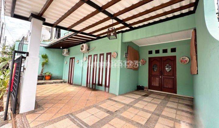 Rumah Dijual Dengan Furnished Dalam Komplek di Mega Cinere 1