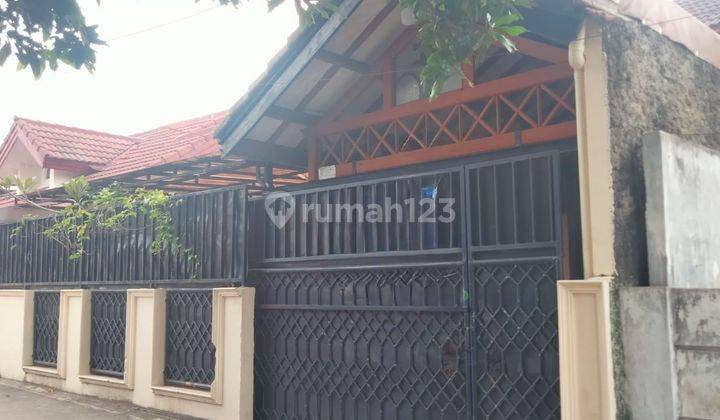 Rumah Dijual Dalam Komplek Cinere Tidak Jauh Dari Gerbang Tol Limo, Jakarta Selatan 1