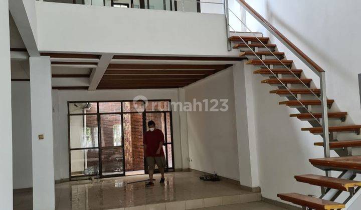 Rumah Dijual Dalam Komplek Dekat Rumah Sakit Puri Cinere, Jakarta Selatan 2