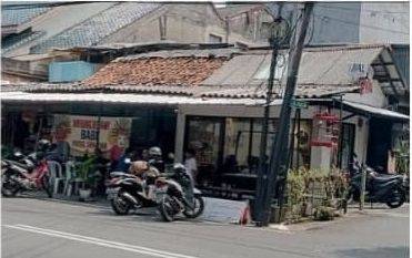 Tanah Dijual Hook Pinggir Jalan Lokasi Zona Komersil Di Patal Senayan, Jakarta Selatan 1