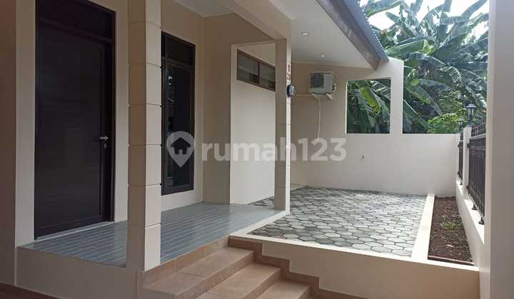 Rumah Baru di Cinere Dekat ke Pintu Tol Limo 2