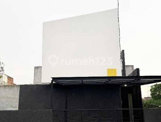 Rumah Siap Huni Dalam Perumahan di Cinere