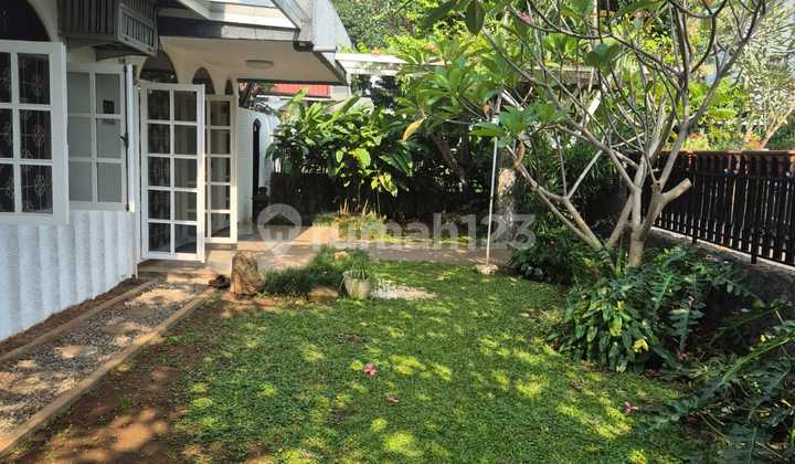 Rumah Dalam Perumahan Dekat Rumah Sakit Mayapada Lebak Bulus  