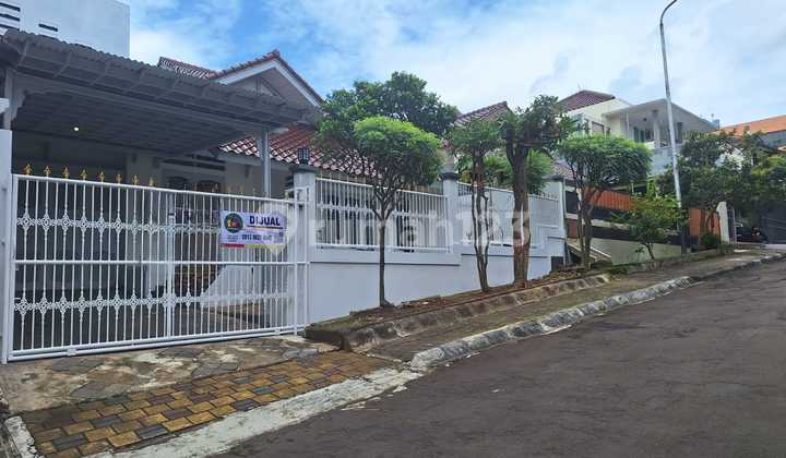 Rumah 2 Lantai Dalam Komplek Dekat Rumah Sakit Puri Cinere