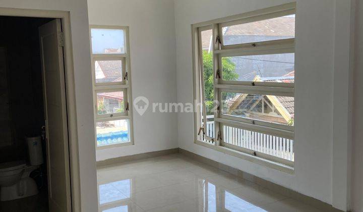 RUMAH 2 LANTAI DI PERUM TAMAN PINANG INDAH SIDOARJO 2