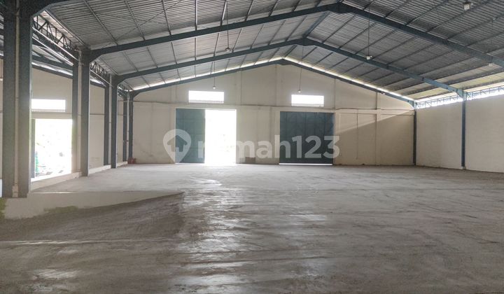 Warehouse in Mayjend Sungkono, Prambangan, Gresik