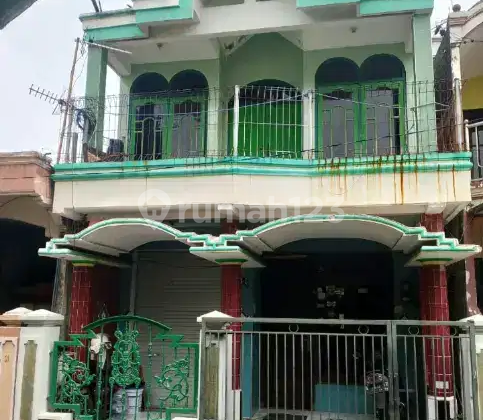 RUMAH 2 LANTAI DI VETERAN GRESIK 1