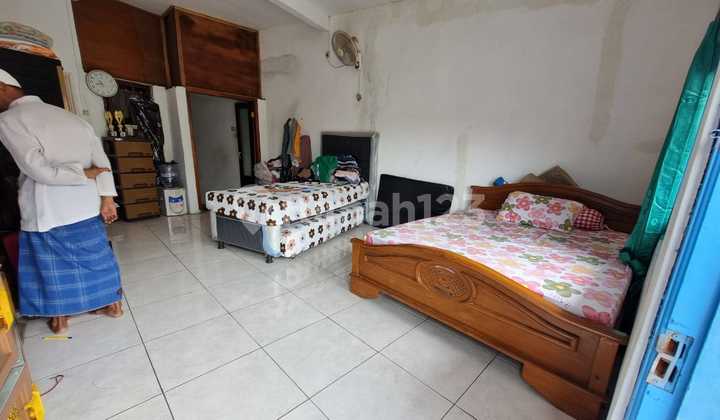 RUMAH, 2 TOKO, DAN SARANG WALET DI JALAN SAMANHUDI SIDOARJO 2