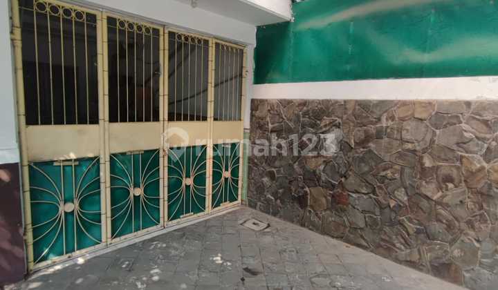 ZERO HOUSE ON TWIN ROAD IN PURI SURYA JAYA SIDOARJO 2