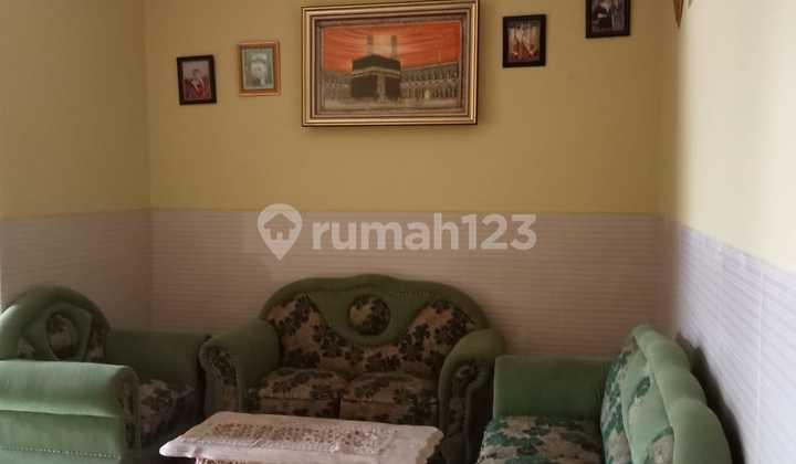 Rumah Mewah di Medayu Utara Surabaya 2