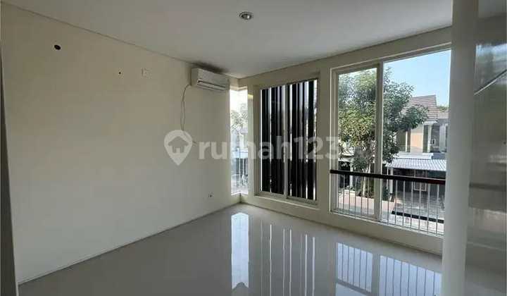 2-STORY FULL HOUSE IN NORTH WEST PARK PAKAL WEST SURABAYA