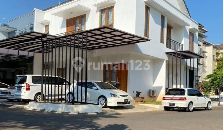 Rumah Cantik 2 Lantai di Bintaro, Jaksel