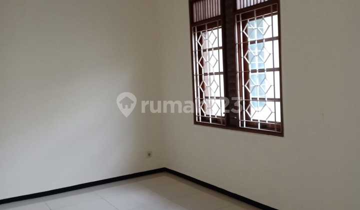 Rumah Luas bisa untuk Kantor Dekat MRT Lebak Bulus, Jaksel 2