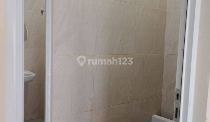 Disewakan 3 Ruko Gandeng Di Cinere Raya Cocok Untuk Showroom Minimarket, Jakarta Selatan 3