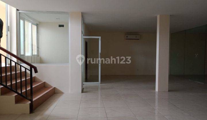 Disewakan 3 Ruko Gandeng Di Cinere Raya Cocok Untuk Showroom Minimarket, Jakarta Selatan 5