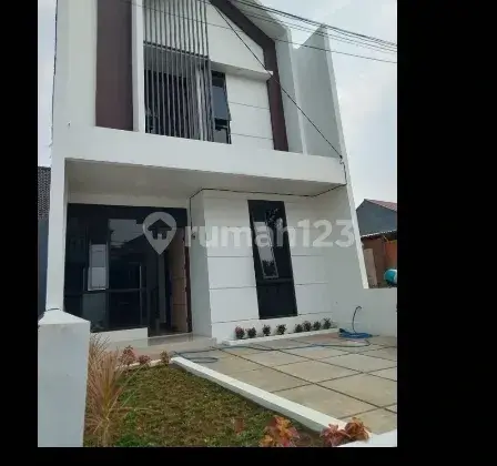 Dijual Rumah Brand New Dekat Toll Brigif, Jakarta Selatan 1