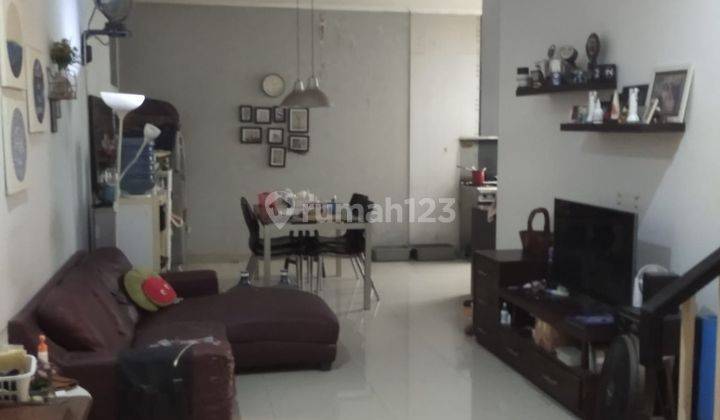 Dijual Rumah Dekat Kampus Upn Pondok Labu, Jakarta Selatan 2