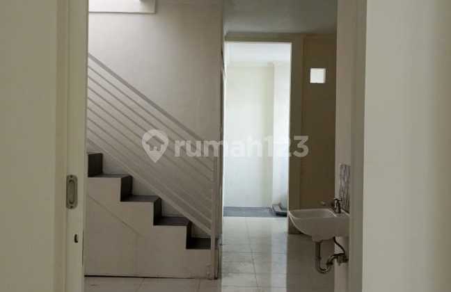 Large House suitable for an office in Radio Dalam, South Jakarta 2