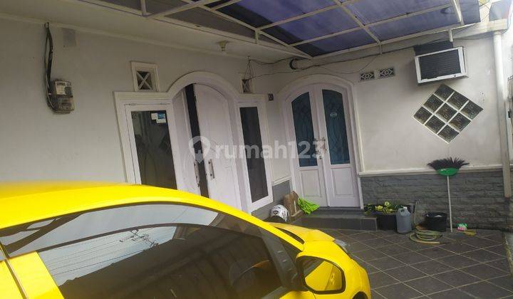 Rumah siap huni di sayap jalan Supratman 1