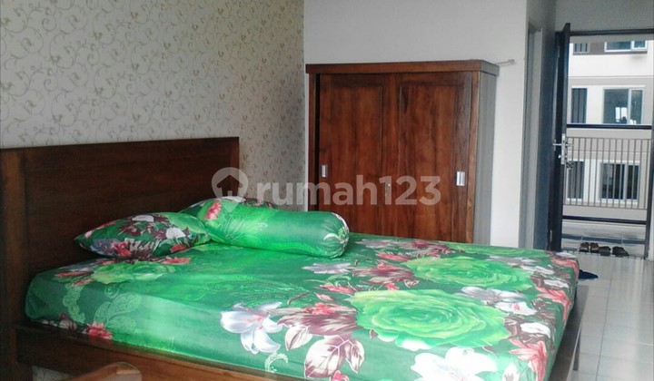 Dijual murah unit apartemen di Emerald Tower Soekarno Hatta 5
