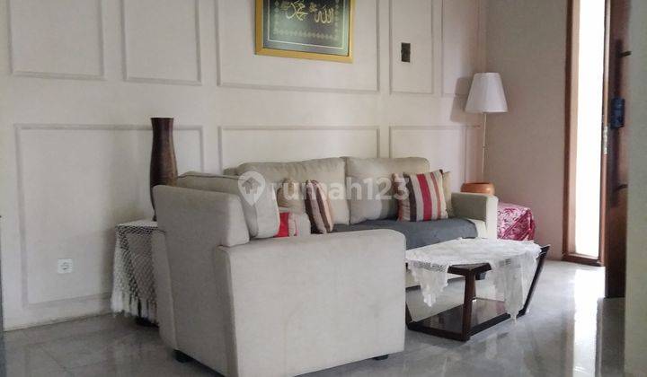 Rumah 3 lantai full furnished dekat Samsat Soekarno Hatta 1