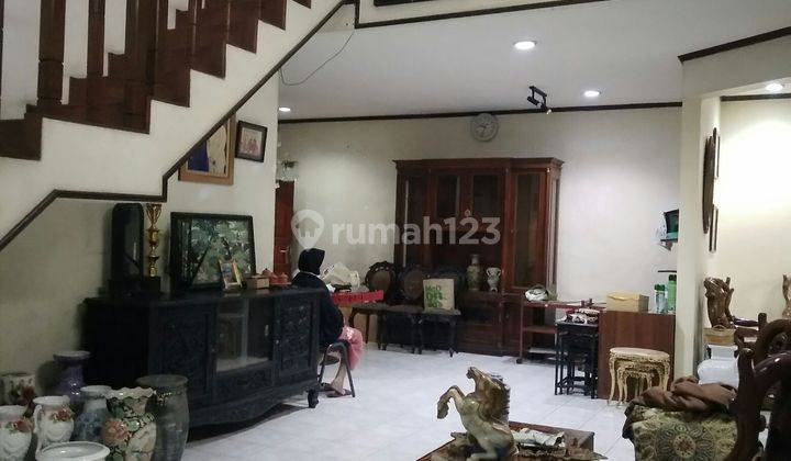 Rumah 2 lantai di Margahayu Raya row jalan lebar 2