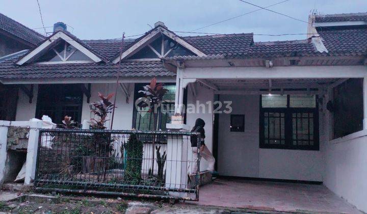 Rumah di komplek Margawangi Ciwastra dekat ke toll Buahbatu 1