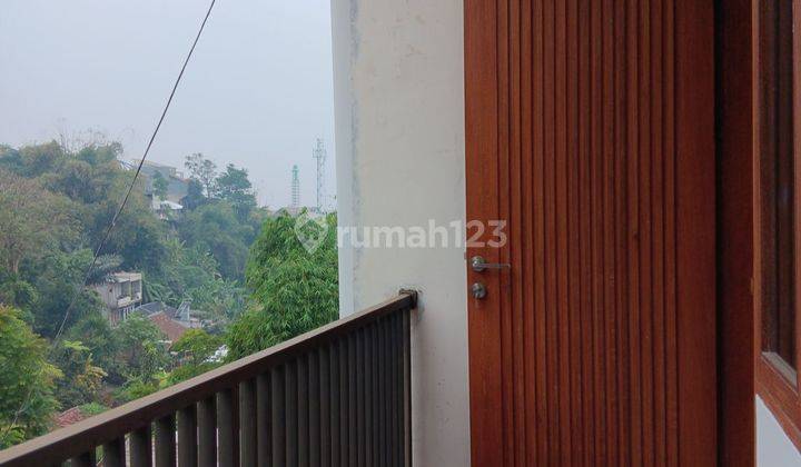 Rumah 3 Lantai Bonus Furnish Di Pesona Bali City View Ciwaruga 2