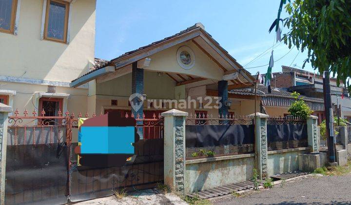 Rumah Hoek 2 Lantai Di Riung Bandung Dekat Ke Terminal  1