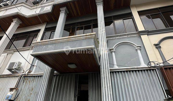 RUKO 4 lantai di Jl Padang, Setiabudi, Jakarta Selatan 2