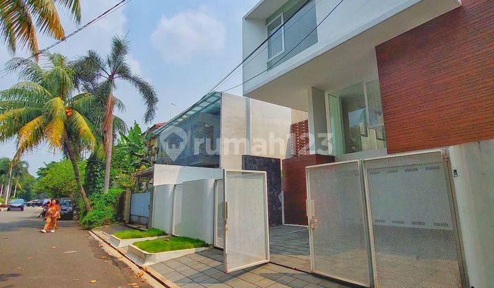 Brand New House Niaga Hijau  Pondok Indah, Jakarta Selatan. 