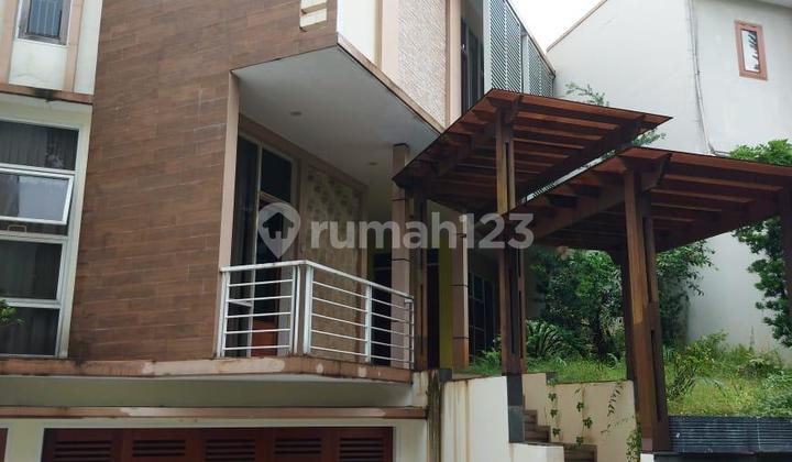 Dijual rumah dalam Townhouse di jl Lebak bulus III Cilandak Barat, Cilandak, Jalarta Selatan