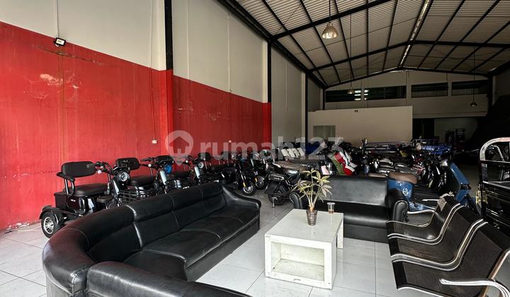 Gedung Komersial 2 lantai di Jl. KH Hasyim Ashari, Ciledug - Tangerang 2
