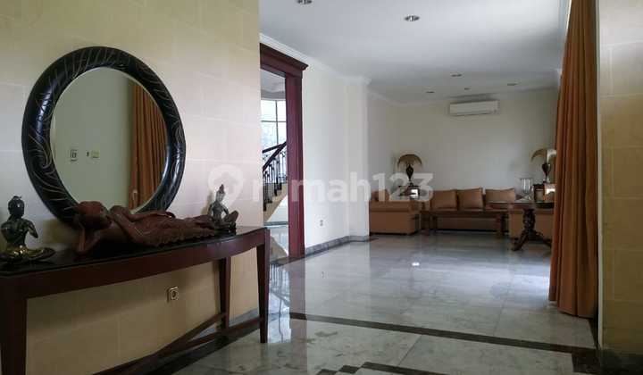 Classic and Luxurious House in Pondok Indah Area 2