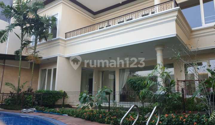 Rumah Siap Huni di Bilangan Pondok Indah Lokasi Tenang, Nyaman dan Aman dengan Smart Card Access
