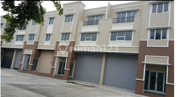 GUDANG DUTA INDAH KAPUK, BAGUS, RAPIH, 
LT 315/378M², OFFICE 3LT, SHM, BRT, PAM, 11RB W, 40FT, HRG 11 M