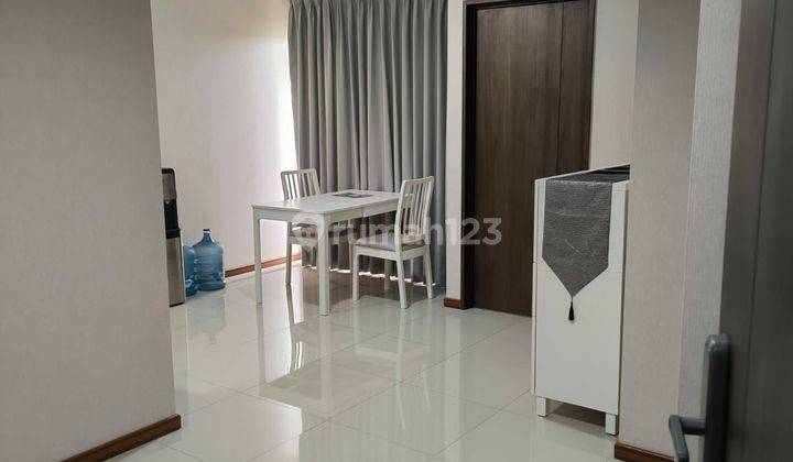 METRO GARDEN, PURI, 2BR, LUAS 62,2, FURNISH, KT 2, LANTAI 6, HRG 50 JT/THN 1