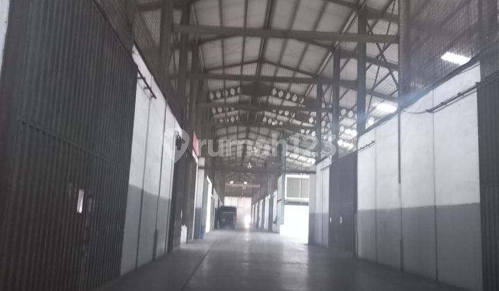 Airport Jurumudi Warehouse, size 142m, spacious parking, wide road, price 175 million/year Airport Jurumudi Warehouse, size 142m, spacious parking, wide road, price 175 million/year