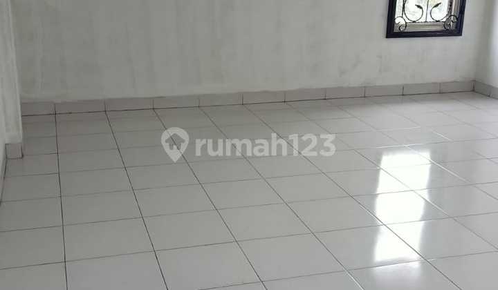 Jurumudi Shop House, 3 Floors Fully Furnished, Land Area 4x15, Spacious Parking, Price 85 Million/Year 2