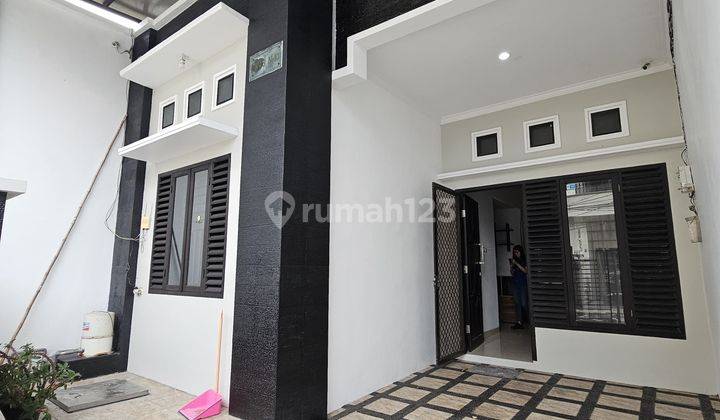 Rumah cantik rapih Muara Karang Jakarta utara 2