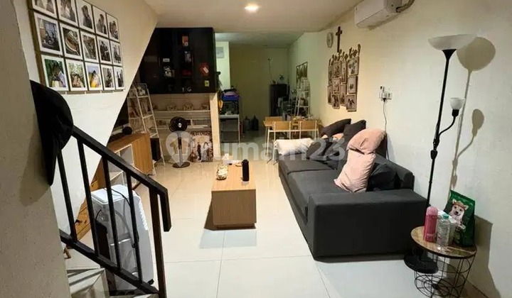 Rumah Taman Palem Lestari Bagus Lingkungan Asri Jakarta Barat 2